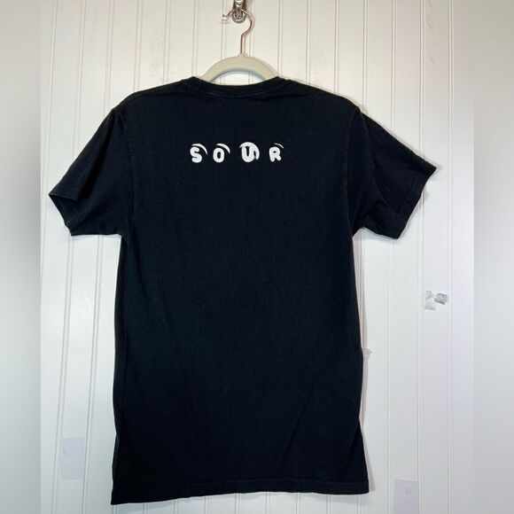 🦋olivia Rodrigo size small - Picture 9 of 9